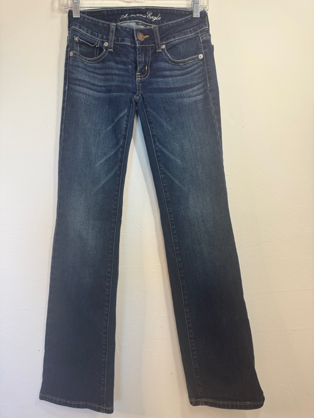 American Eagle Outfitters Juniors Dark Blue Flare Jeans Boyfriend Low Rise Denim